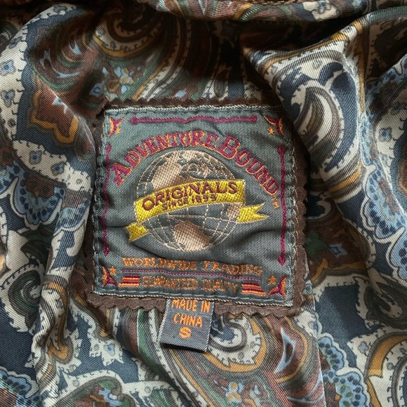 Vintage Adventure Bound leather jacket - size small - Picture 5 of 8